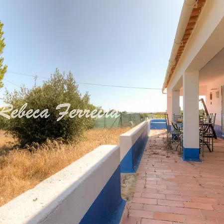 Vila Caramu - Rustic 3 Bedroom With Private Pool And Great Seaviews