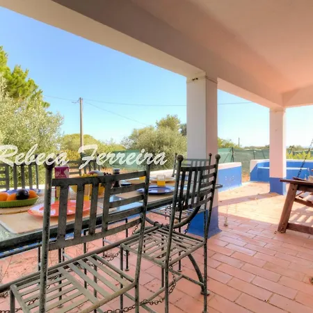 Caramu - Rustic 3 Bedroom With Private Pool And Great Seaviews Vila *