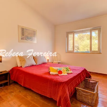 Caramu - Rustic 3 Bedroom With Private Pool And Great Seaviews Vila
