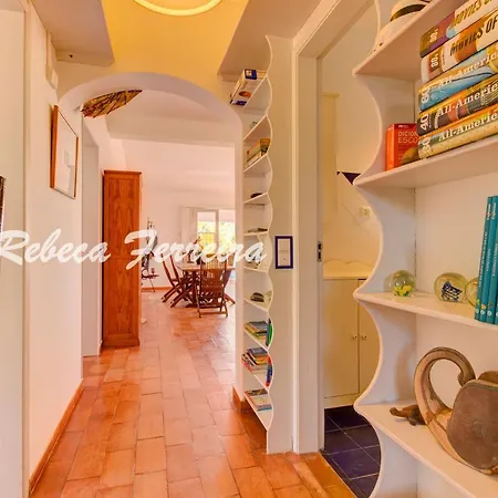 Vila Caramu - Rustic 3 Bedroom With Private Pool And Great Seaviews