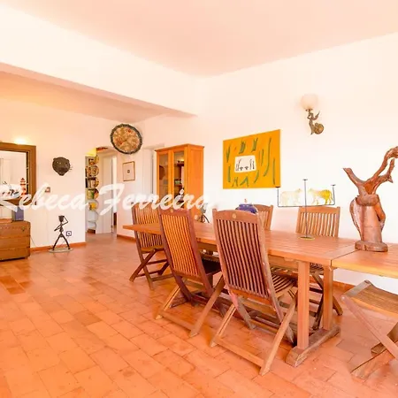 Caramu - Rustic 3 Bedroom With Private Pool And Great Seaviews *