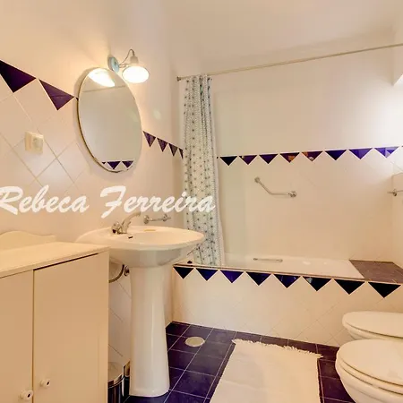 Caramu - Rustic 3 Bedroom With Private Pool And Great Seaviews *